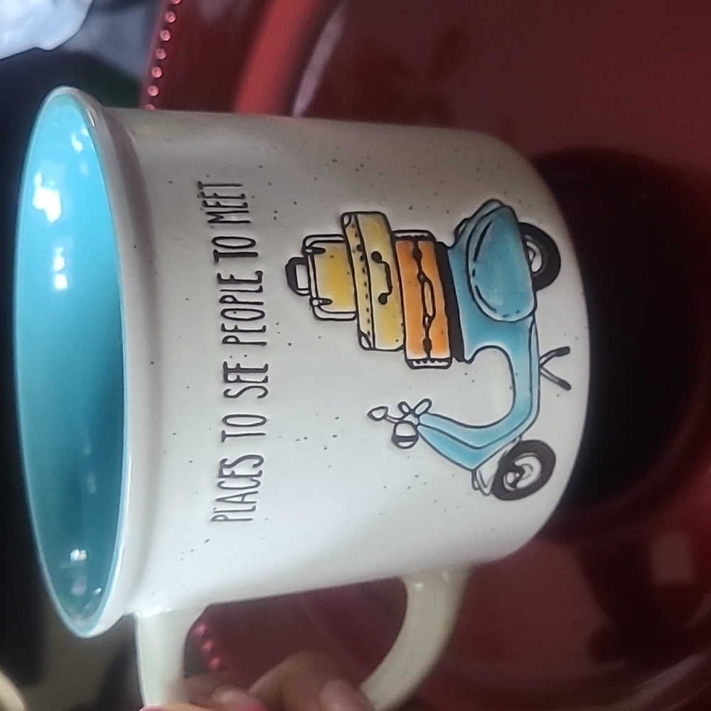 Travel theme 18oz coffee mug by I ❤️ it